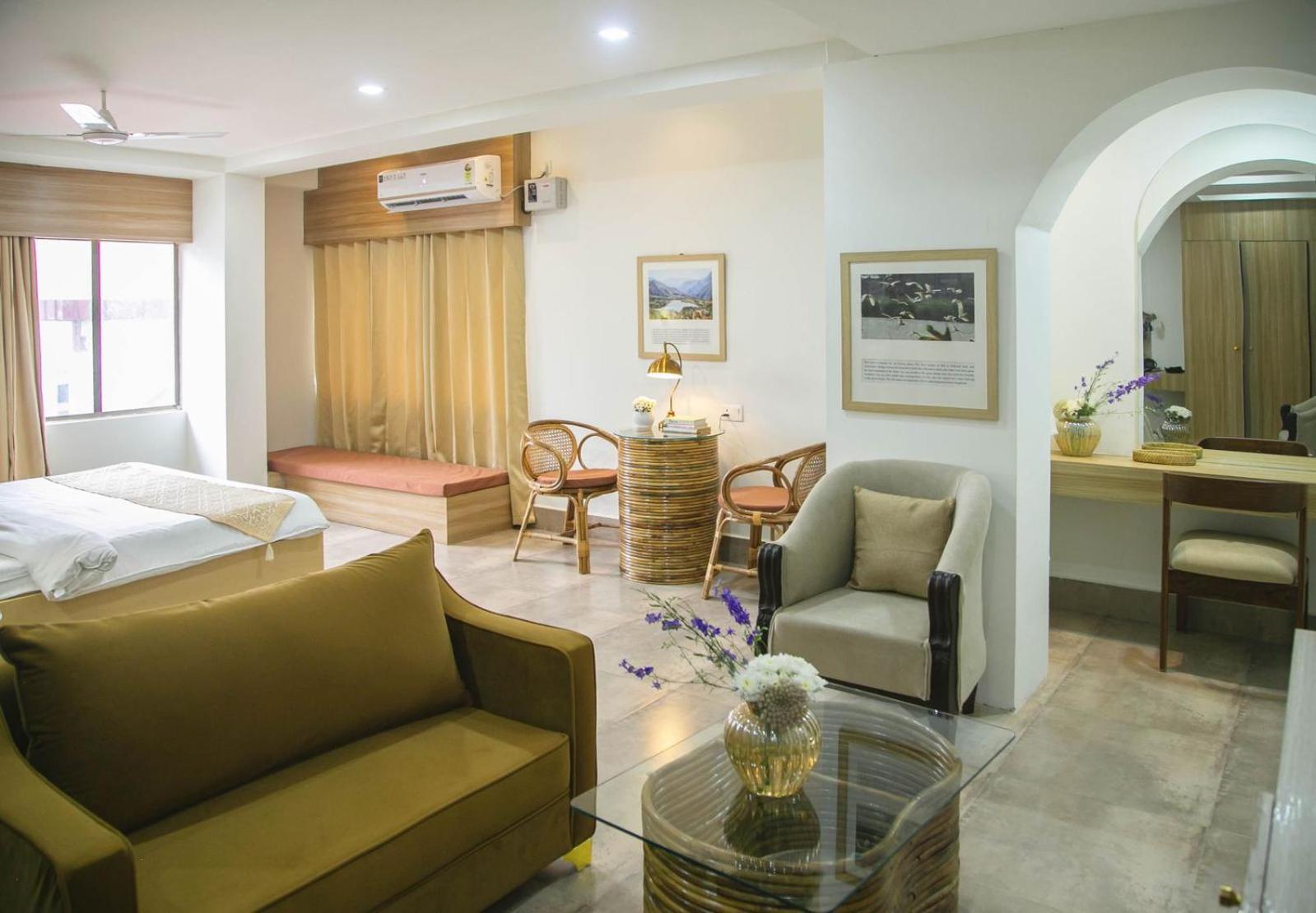 Hotel Lake Shilloi Dimāpur 外观 照片