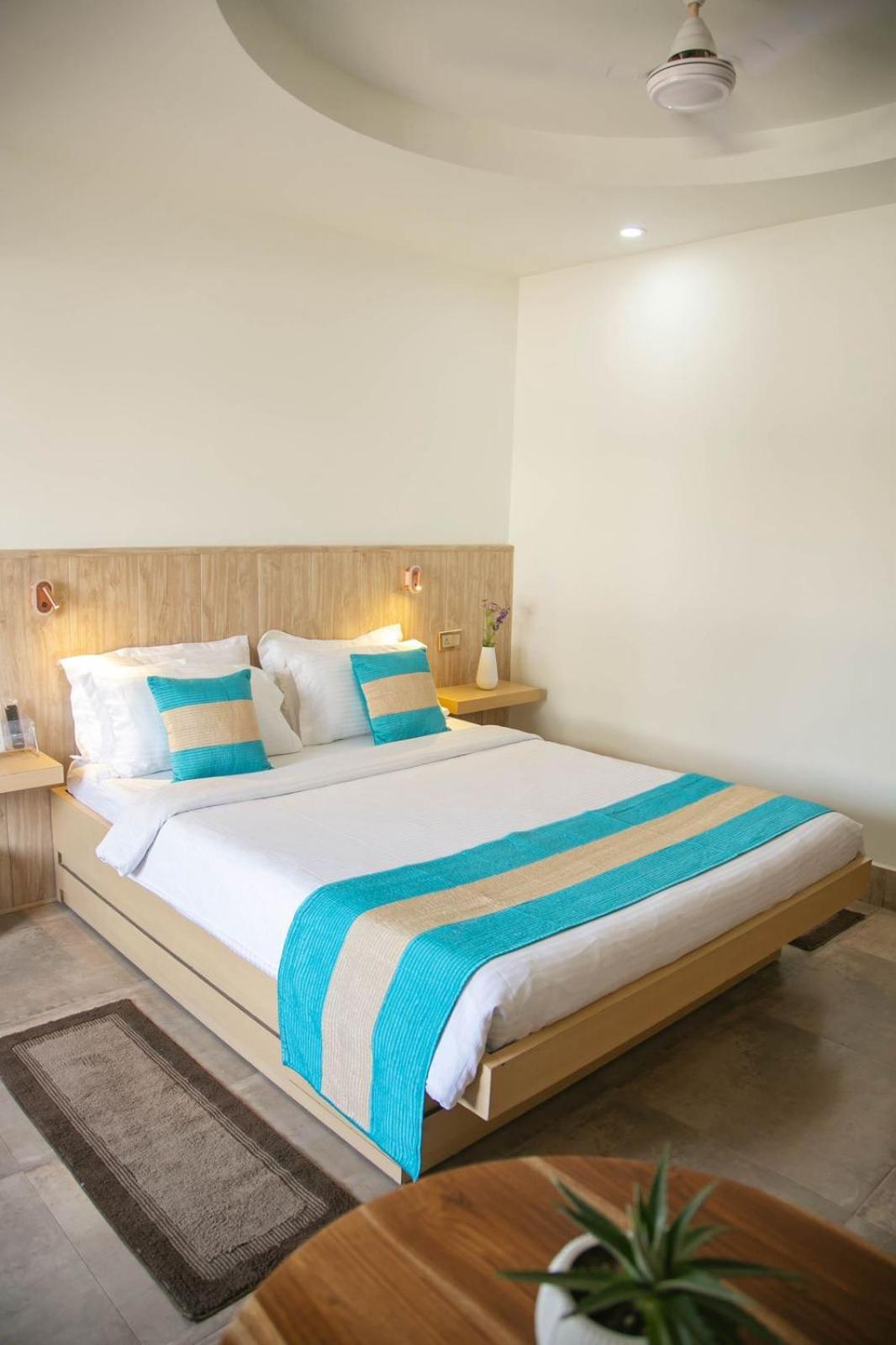 Hotel Lake Shilloi Dimāpur 外观 照片