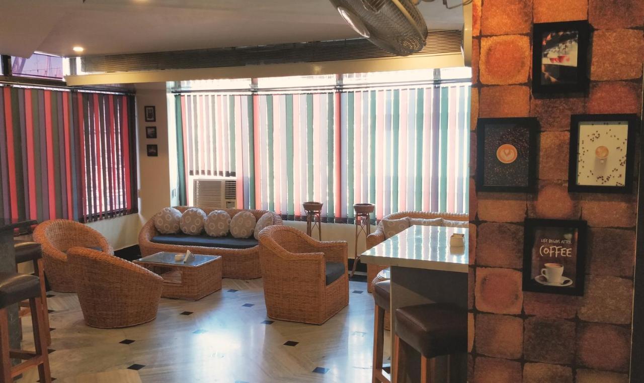 Hotel Lake Shilloi Dimāpur 外观 照片